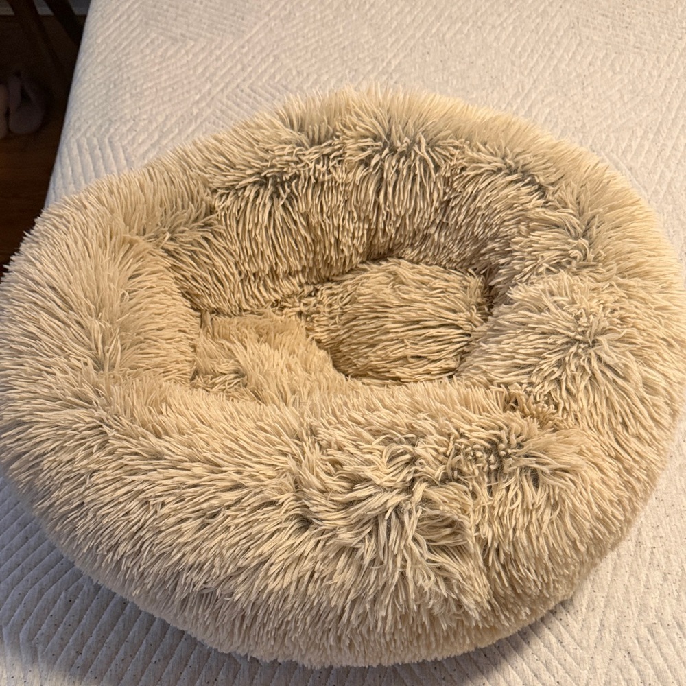 Cozy Fluffy Pet Bed